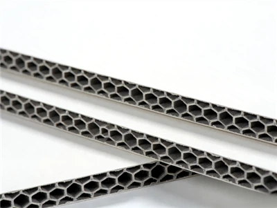 Cad a Chinneann Neart Croí-Phainéil Honeycomb?